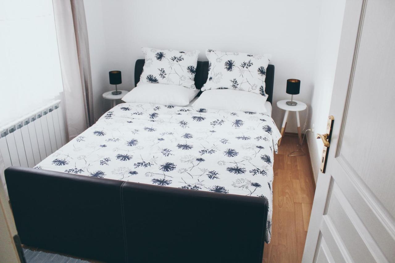 Duplex House Διαμέρισμα Μπιέλινα Εξωτερικό φωτογραφία